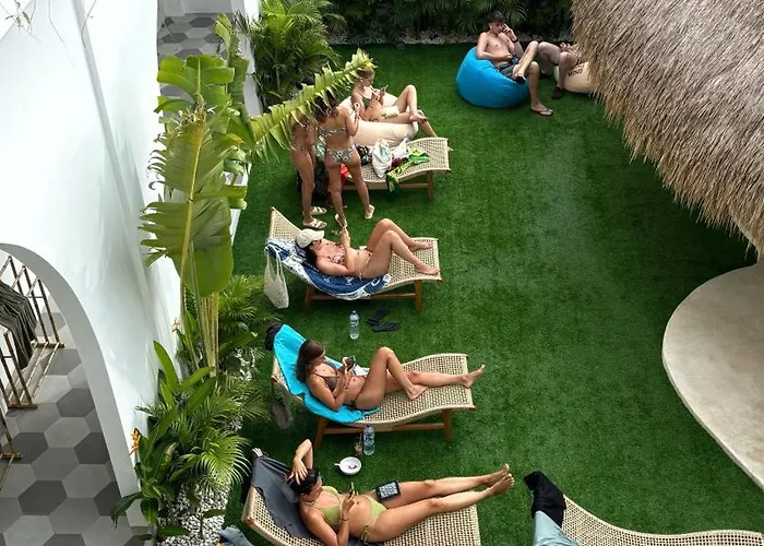The Lazy Uluwatu